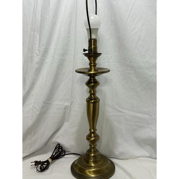 Vintage Mid Century Modern Brass Table Lamp Works 32 Tall No Shade Included